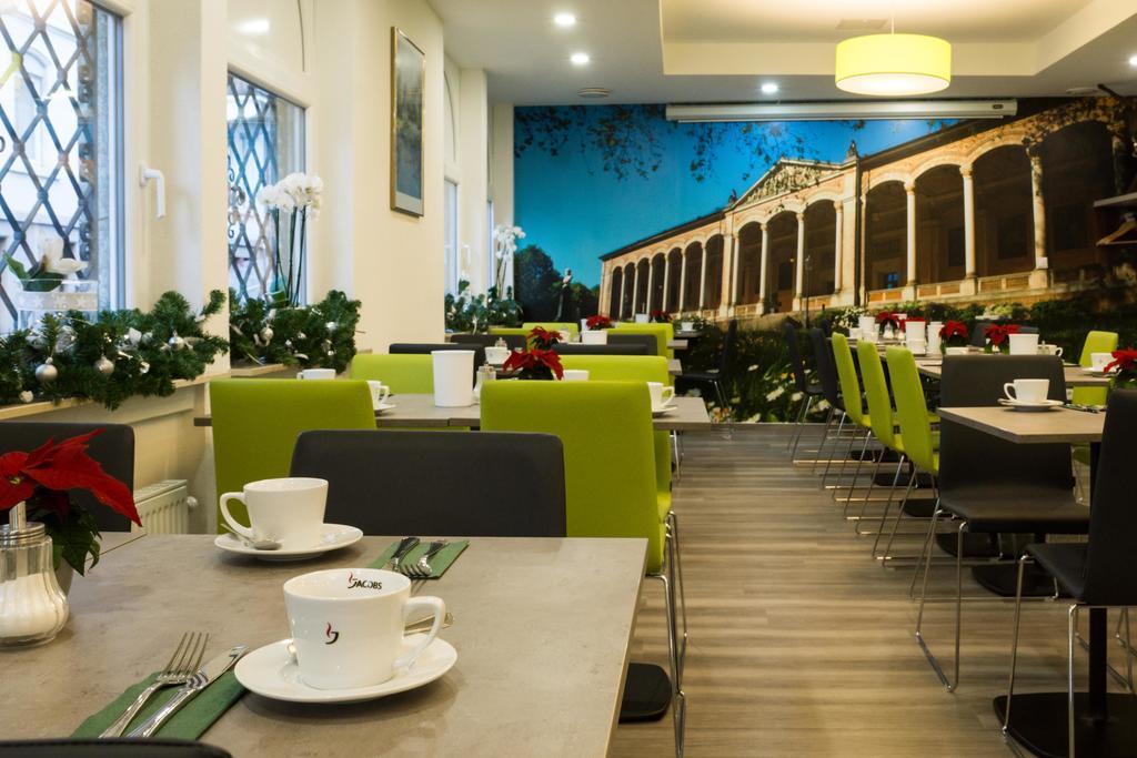 Hotel Loehr Baden-Baden Extérieur photo