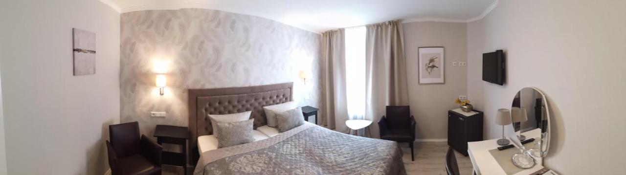 Hotel Loehr Baden-Baden Extérieur photo